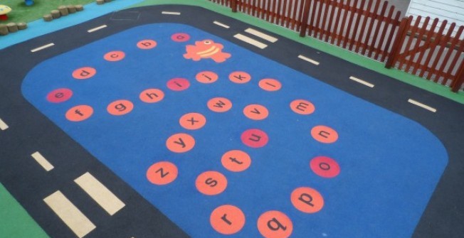 Square Running Track Design